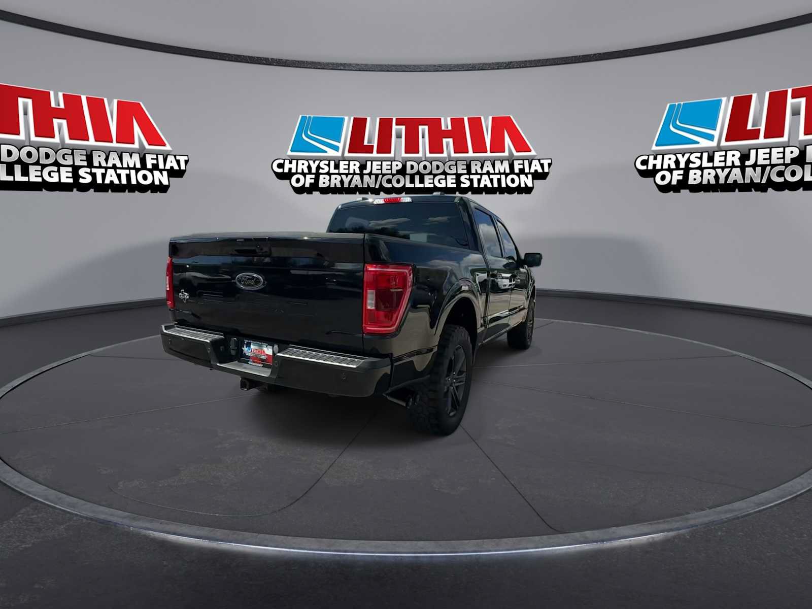 Used 2023 Ford F150 XLT w/ Equipment Group 302A High AWD/4WD image 5