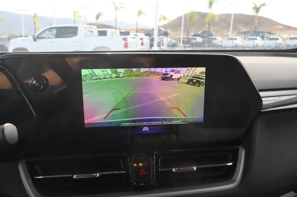 New 2026 Chevrolet TrailBlazer LT w/ LT Cold Weather Package FWD image 24
