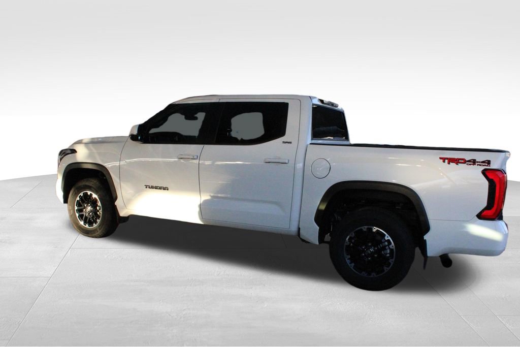 Used 2025 Toyota Tundra SR5 w/ TRD Off-Road Package AWD/4WD image 10