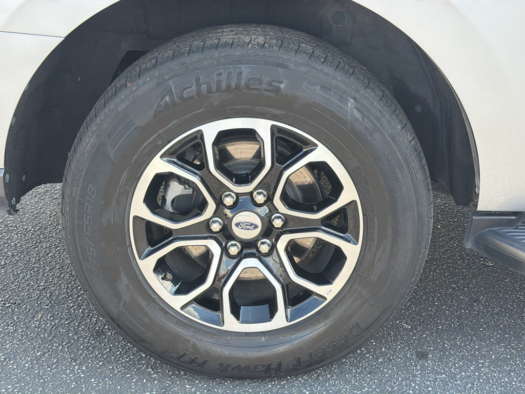 Used 2024 Ford Expedition XLT AWD/4WD image 35