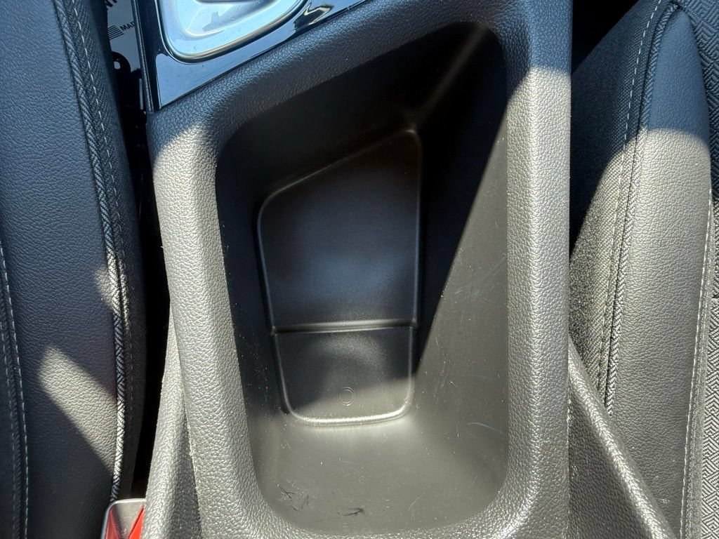 Used 2023 Buick Encore GX Preferred w/ Cold Weather Comfort Package FWD image 29