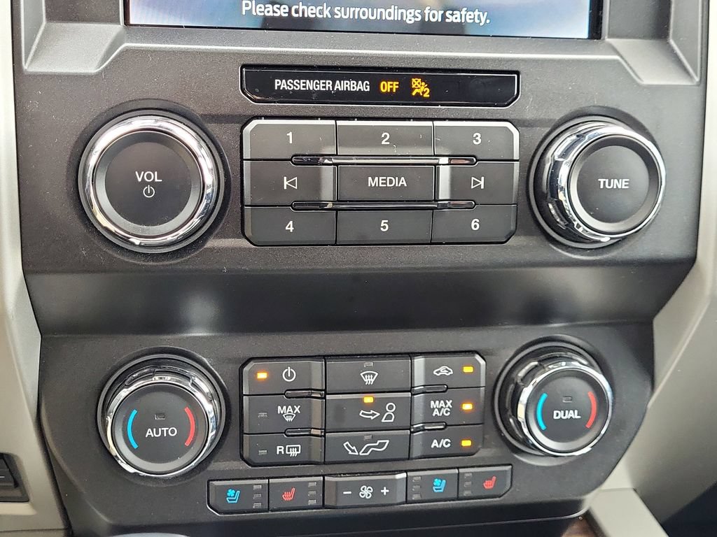 Used 2019 Ford F150 Lariat AWD/4WD image 32