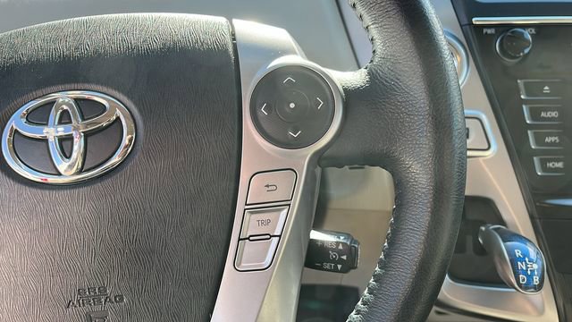 Used 2016 Toyota Prius V Four FWD image 10