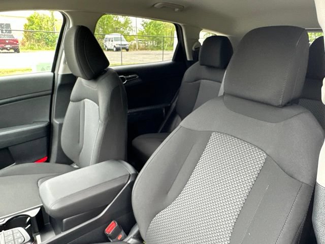 New 2026 Kia Sportage LX FWD image 8