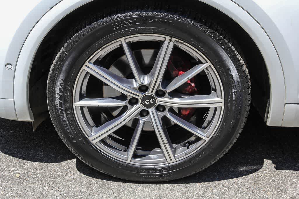 Used 2023 Audi SQ5 Prestige w/ Prestige Package AWD/4WD image 9