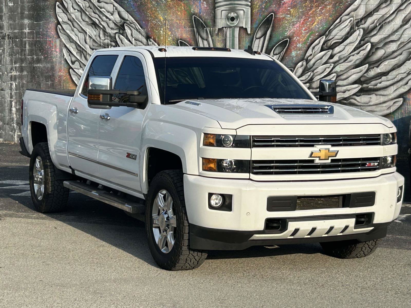Used 2019 Chevrolet Silverado 2500 LTZ w/ Duramax Plus Package AWD/4WD image 1