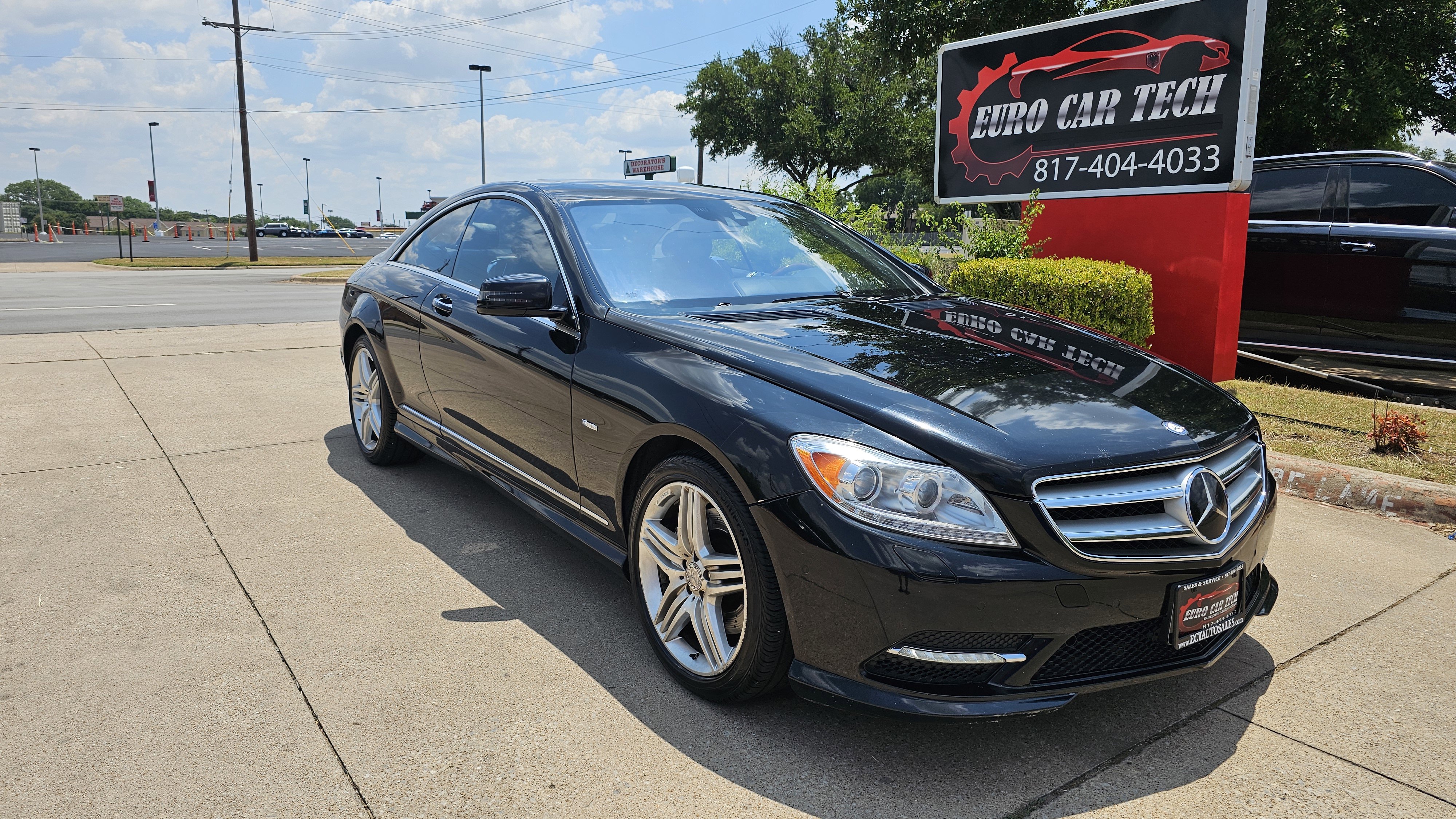 Used 2012 Mercedes-Benz CL 550 4MATIC w/ Sport Pkg image 6