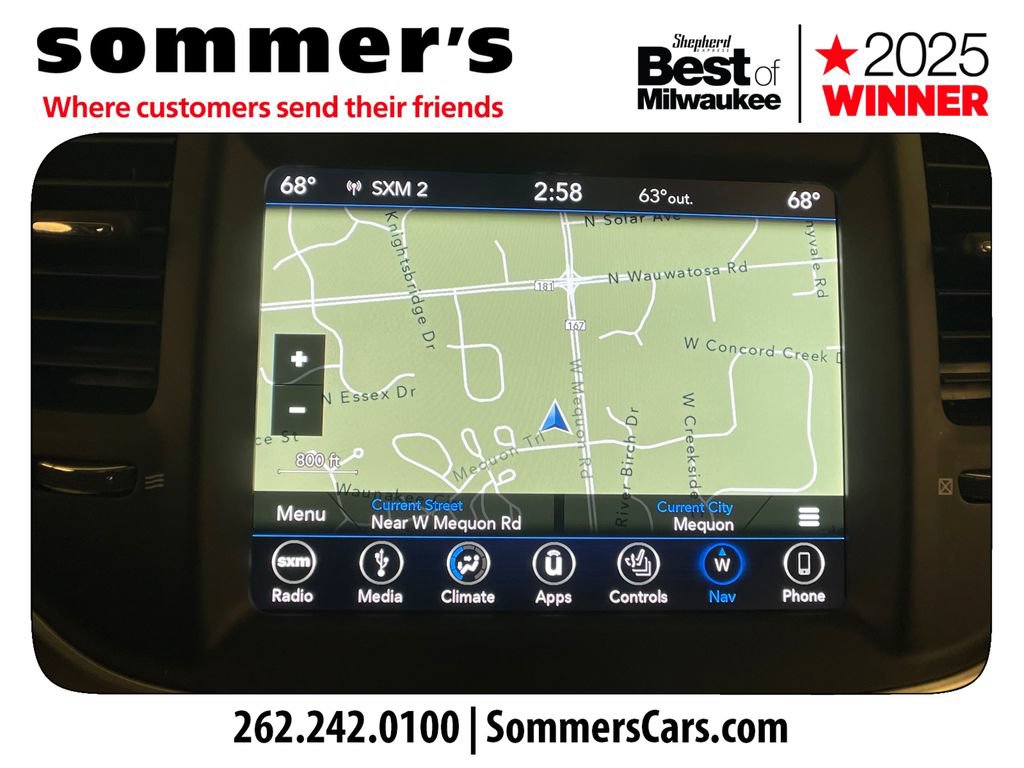 Used 2019 Chrysler 300 Limited w/ Safetytec Plus Group AWD/4WD image 17