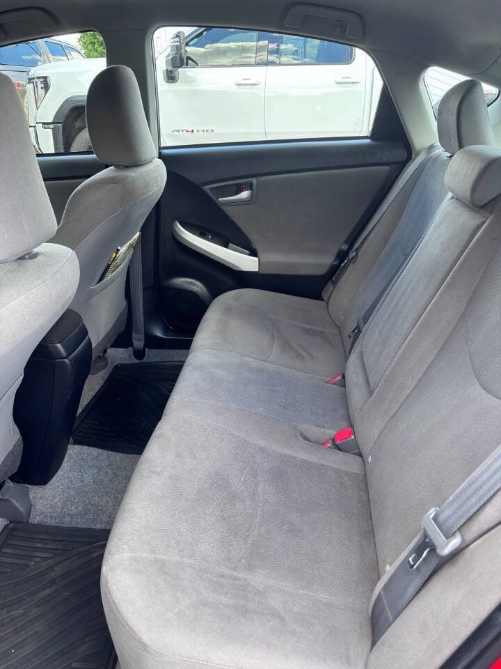Used 2015 Toyota Prius Two FWD image 6