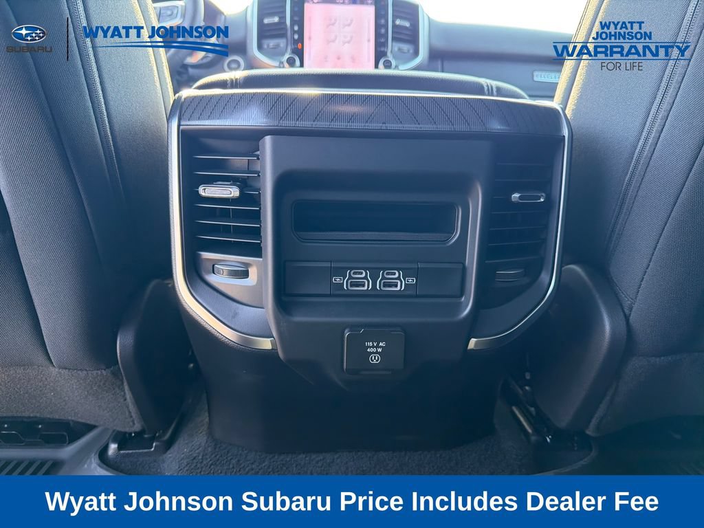 Used 2025 RAM 1500 Big Horn AWD/4WD image 32