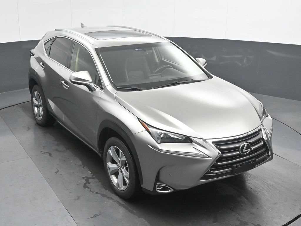 Used 2017 Lexus NX 200t AWD w/ Premium Package image 31