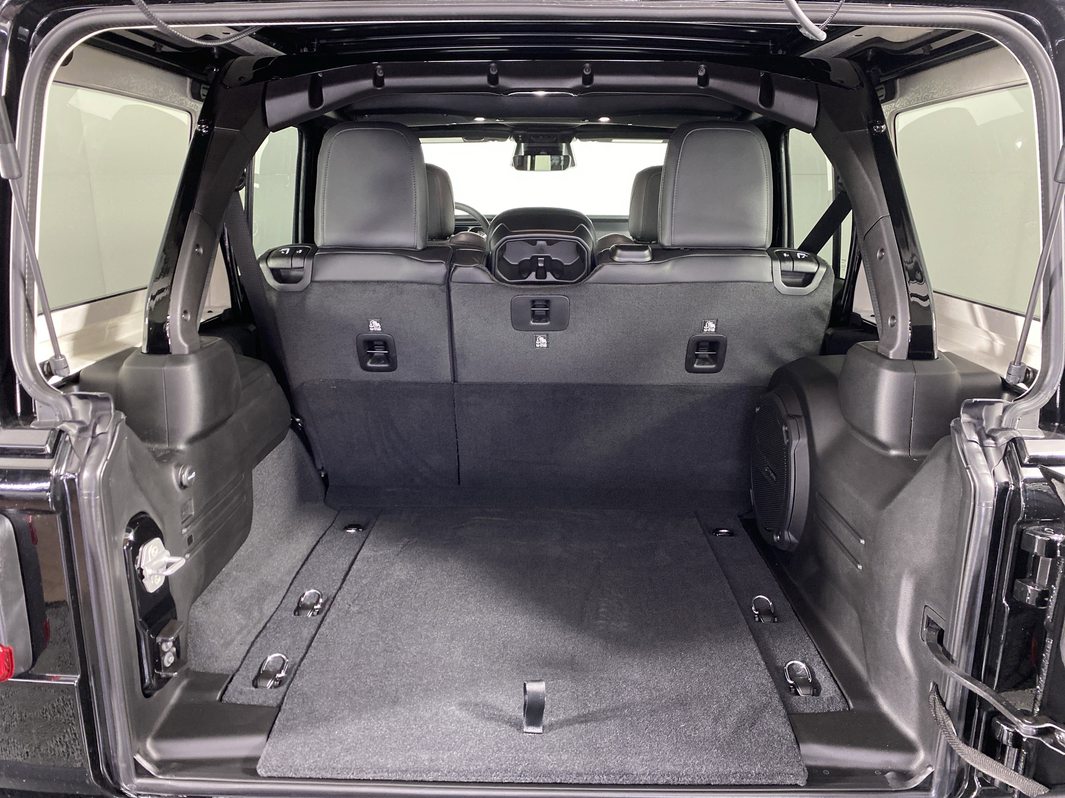 New 2026 Jeep Wrangler Sahara image 33