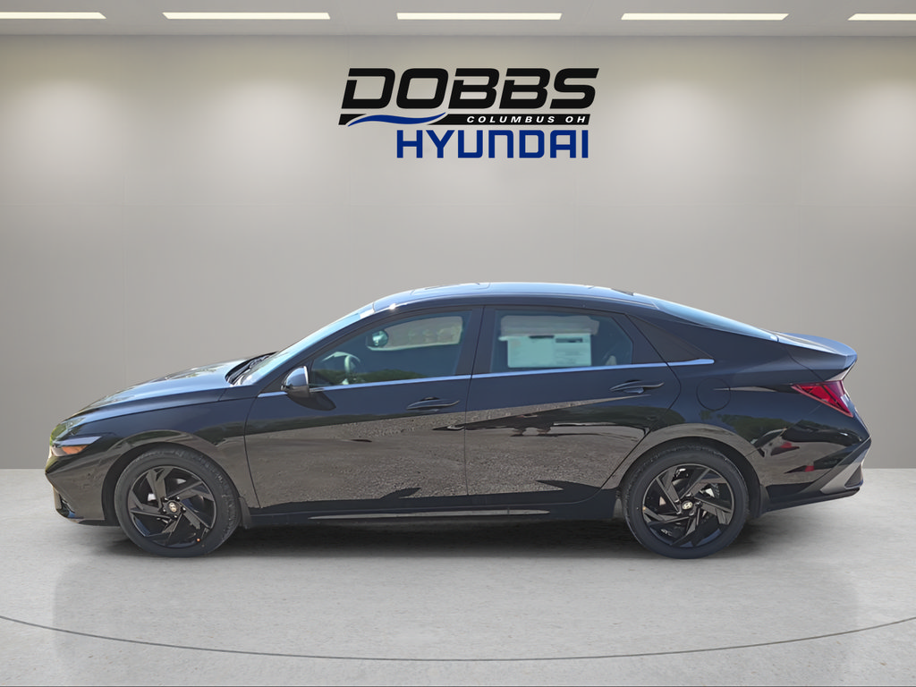 New 2026 Hyundai Elantra SEL Sport Premium FWD image 2