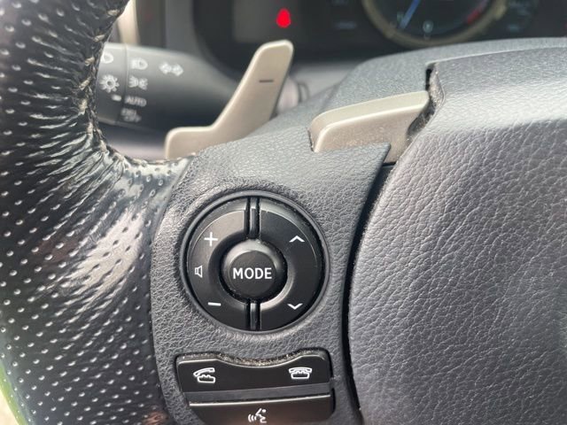 Used 2016 Lexus IS 300 AWD w/ F Sport Package image 20