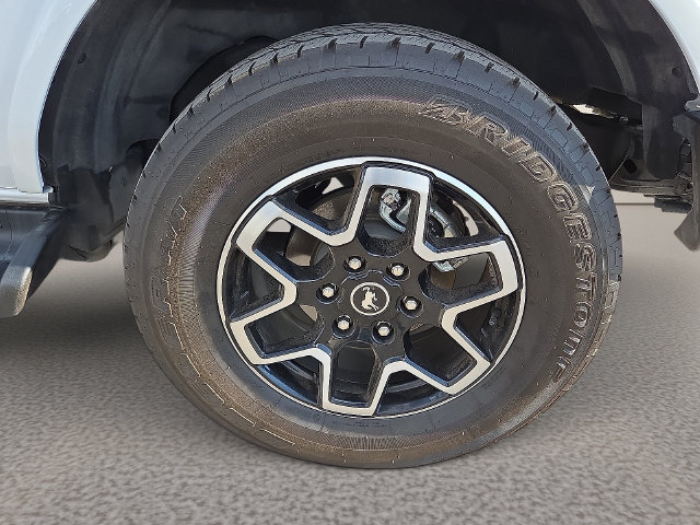 Used 2025 Ford Bronco Outer Banks AWD/4WD image 8