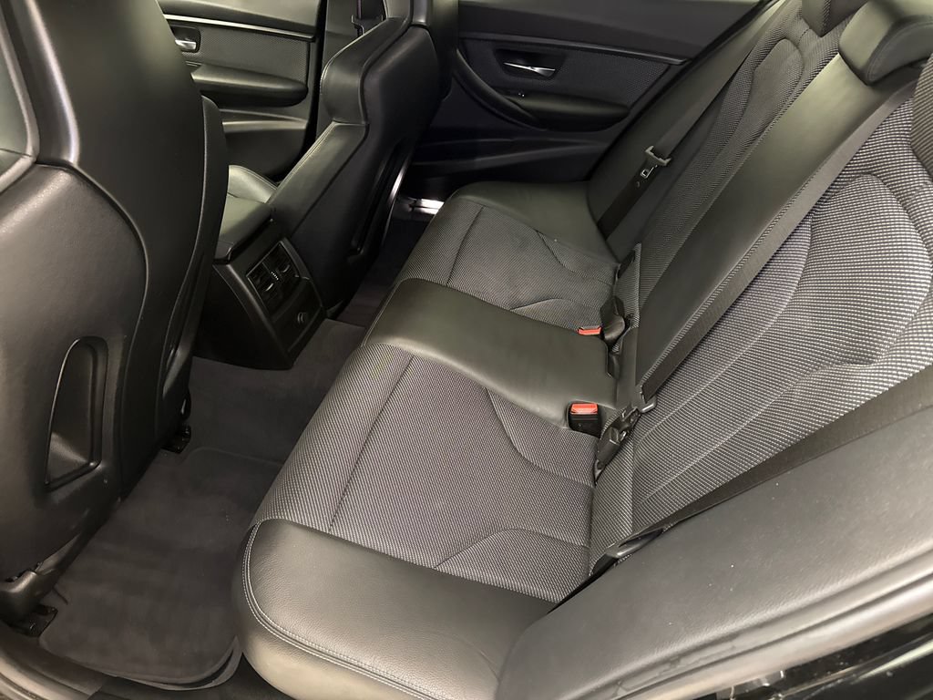 Used 2018 BMW M3 w/ Competition Package RWD image 15
