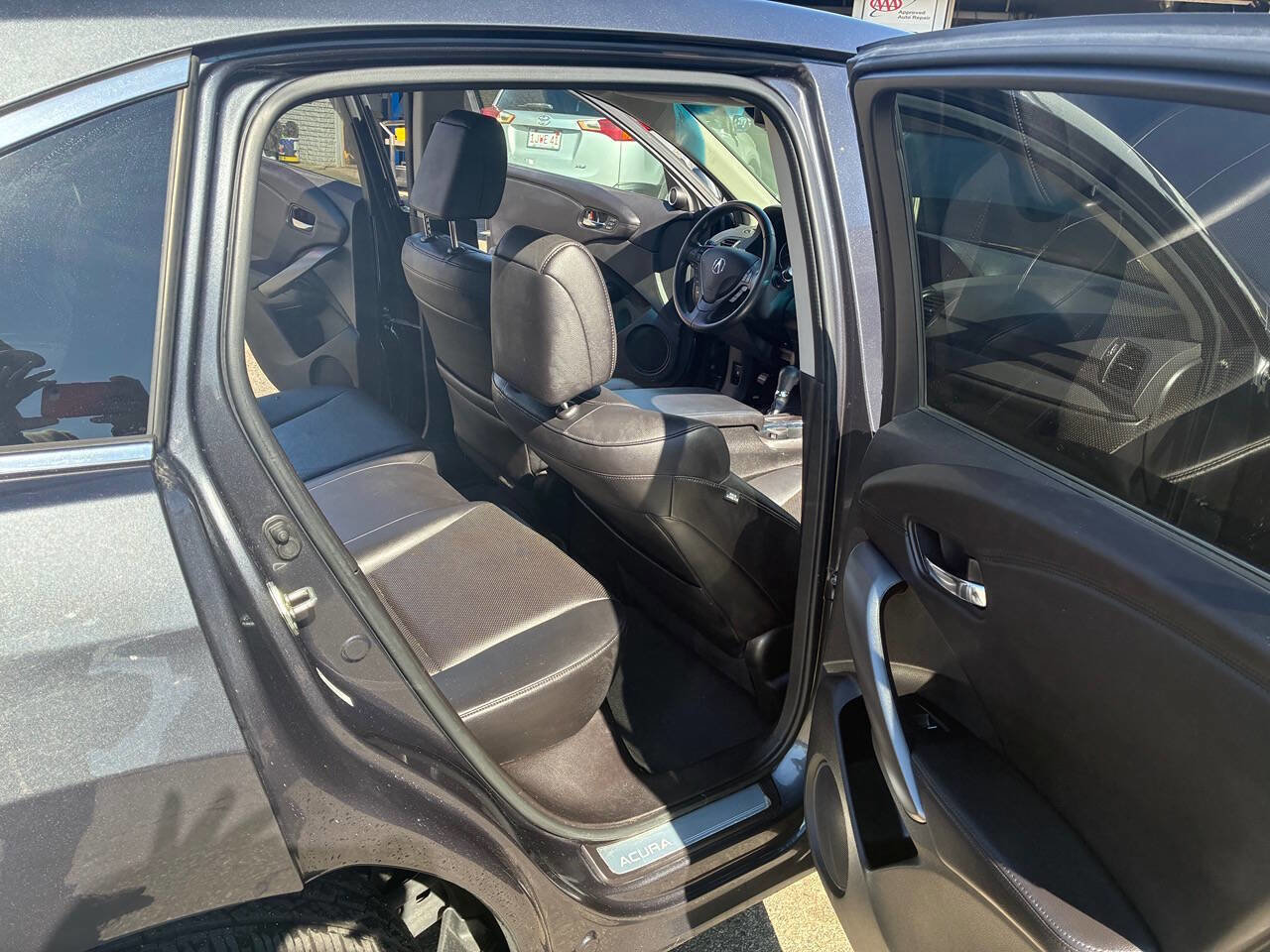Used 2013 Acura RDX AWD w/ Technology Package image 16