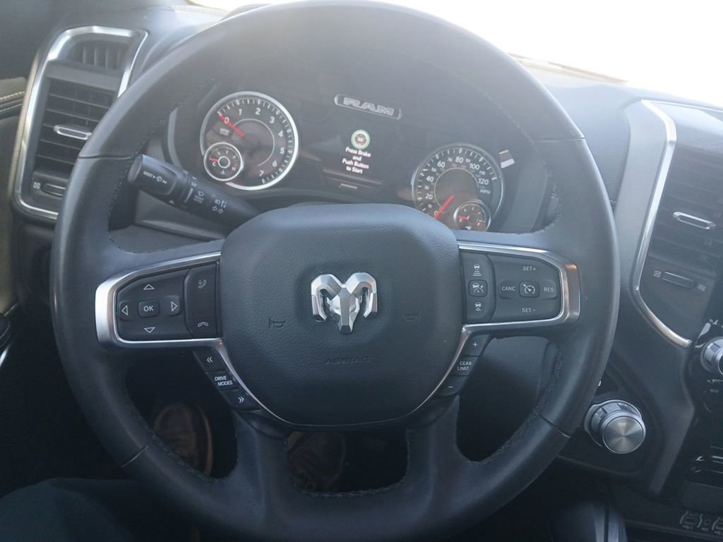 Used 2025 RAM 1500 Laramie image 14
