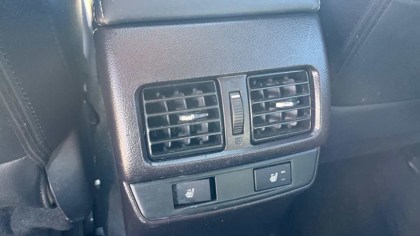 Used 2017 Subaru Outback 2.5i Limited image 20