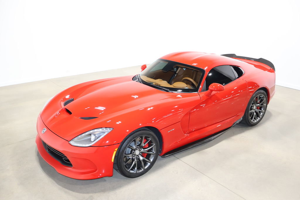 Used 2013 SRT Viper GTS w/ GTS Laguna Interior Pkg image 4