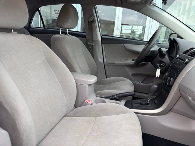 Used 2012 Toyota Corolla L FWD image 18