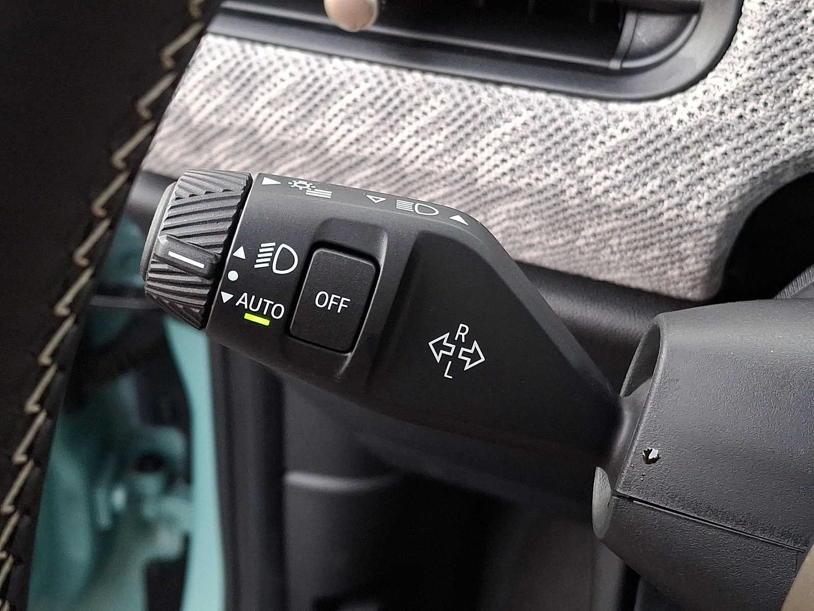 Certified 2026 MINI Cooper S FWD image 23