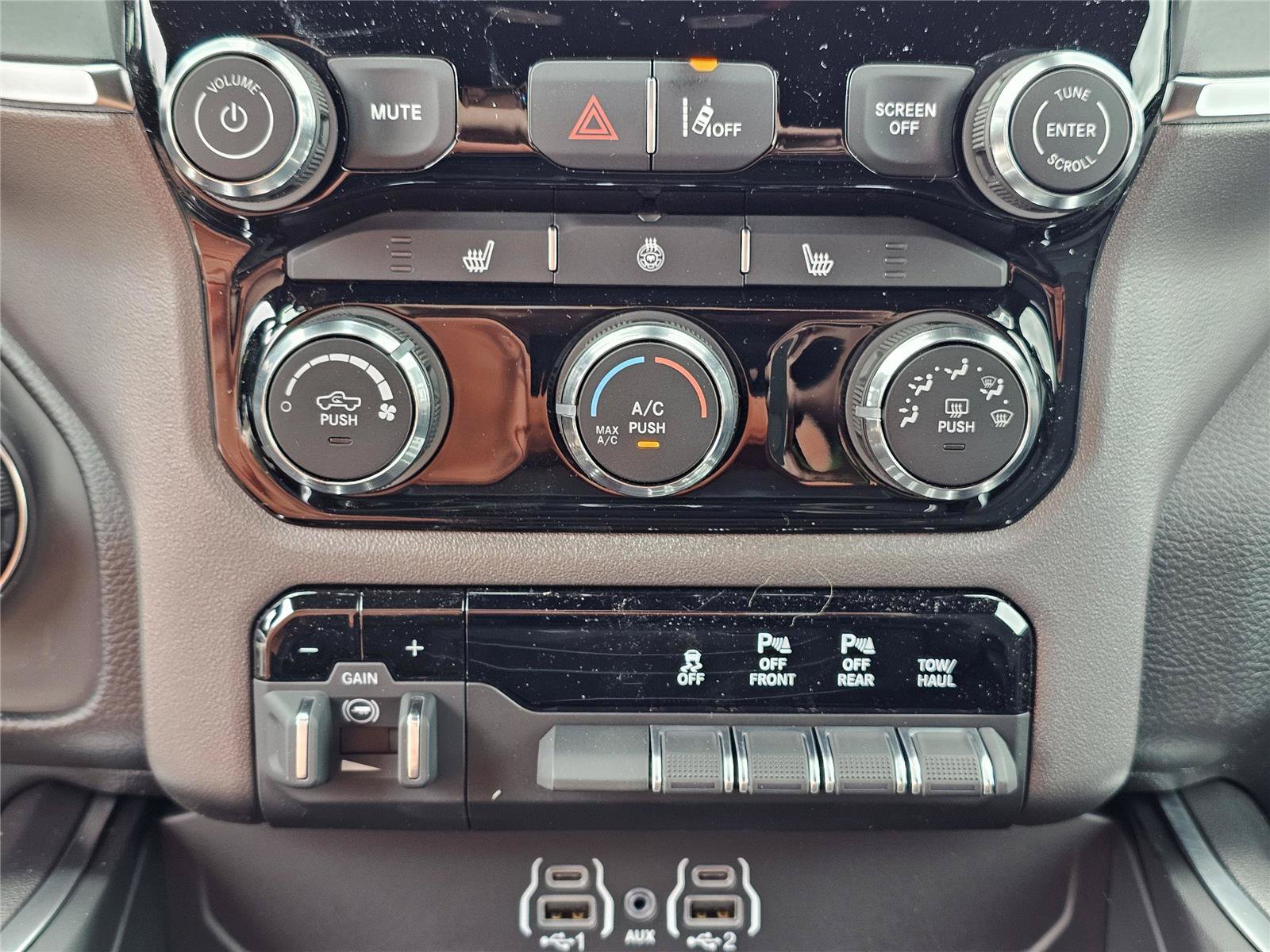 New 2026 RAM 1500 Big Horn w/ Night Edition AWD/4WD image 30