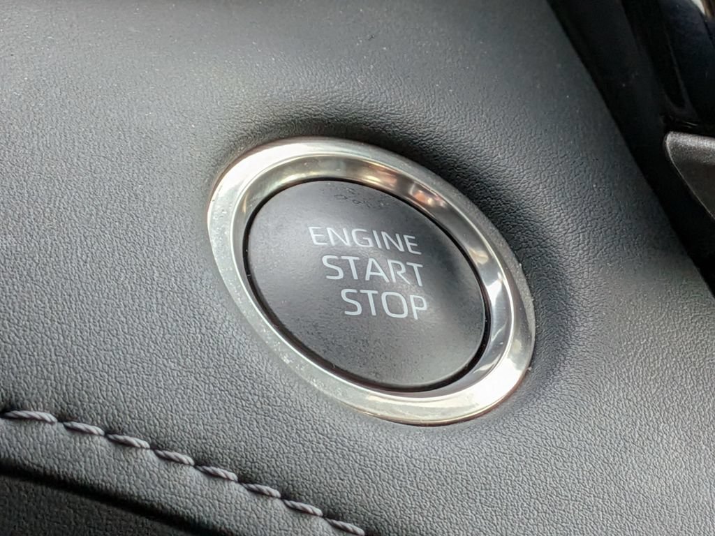 Used 2026 Toyota Highlander XLE AWD/4WD image 22