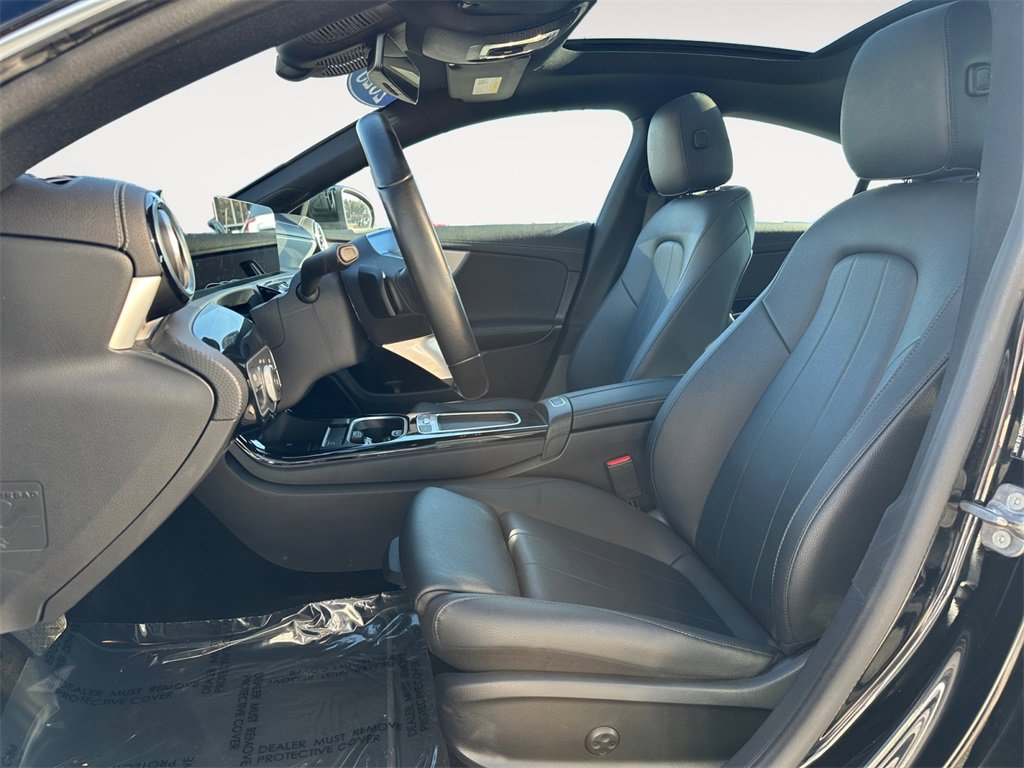 Used 2025 Mercedes-Benz CLA 250 4MATIC image 9