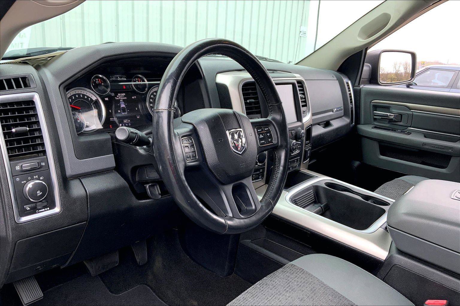 Used 2016 RAM 1500 Big Horn image 12