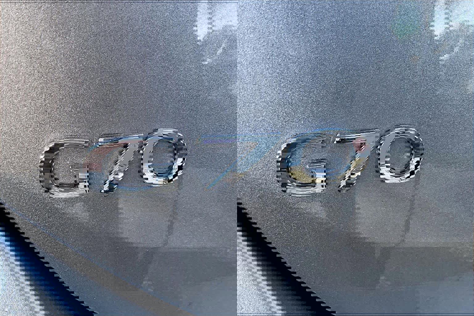 Used 2025 Genesis G70 3.3T Advanced image 10