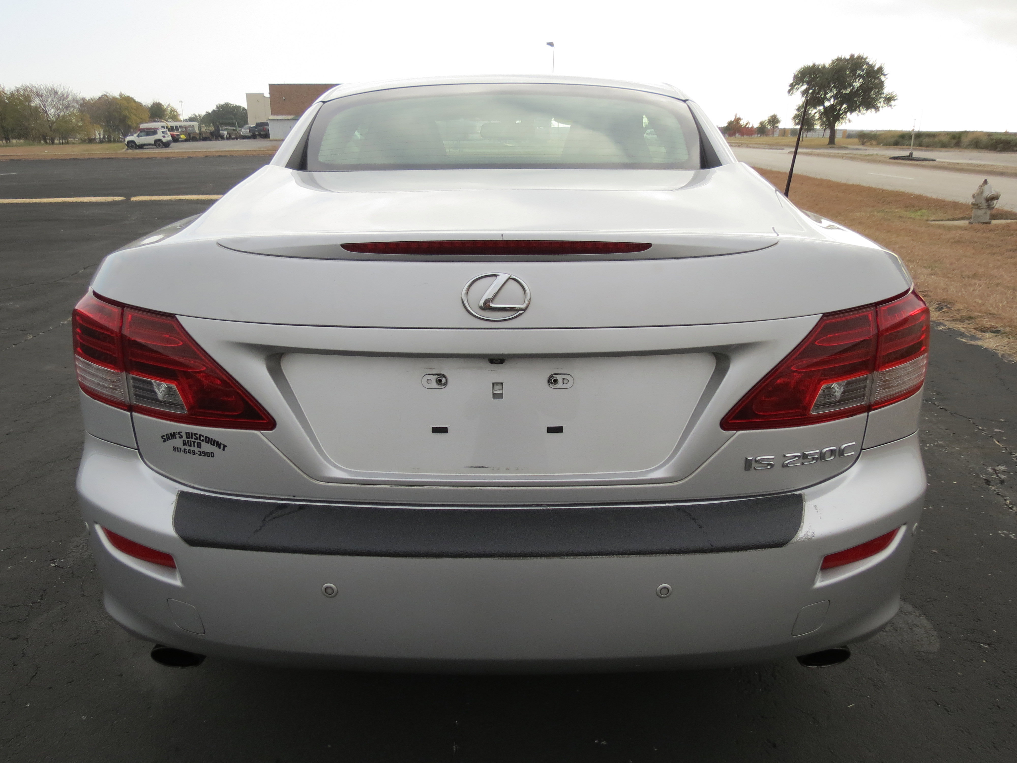 Used 2012 Lexus IS 250C image 16