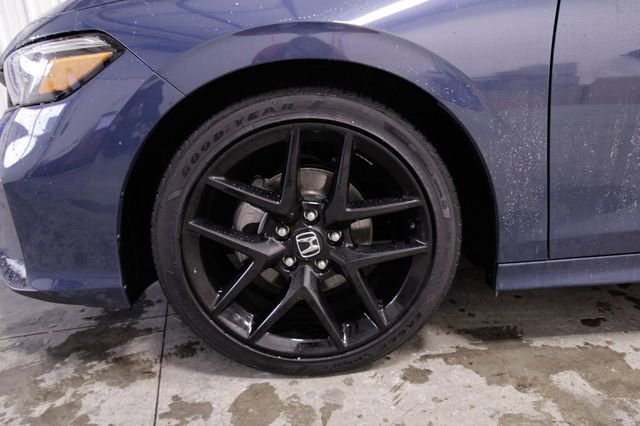 Certified 2025 Honda Civic Sport image 12
