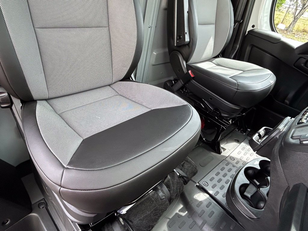 Used 2024 RAM ProMaster 3500 w/ Convenience Group FWD image 26