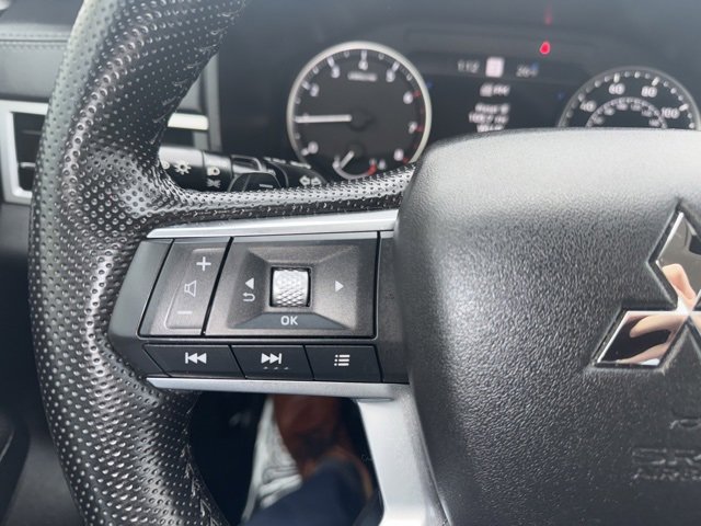 Used 2024 Mitsubishi Outlander SE image 26