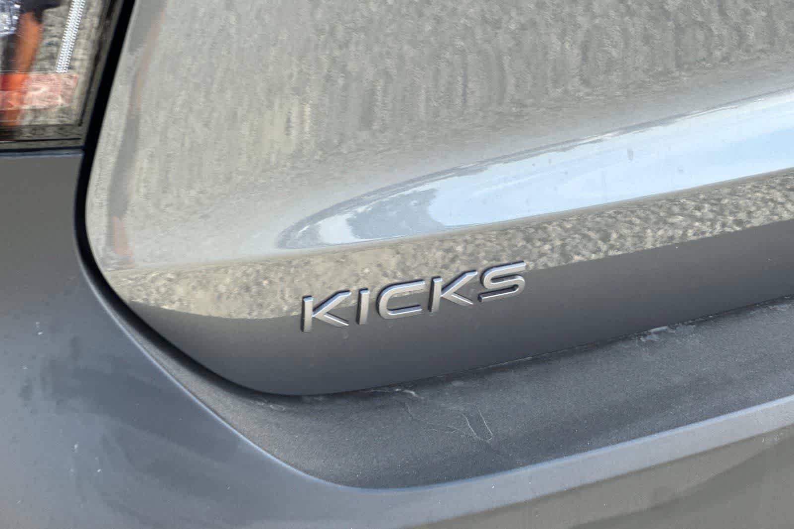 New 2026 Nissan Kicks SV image 28