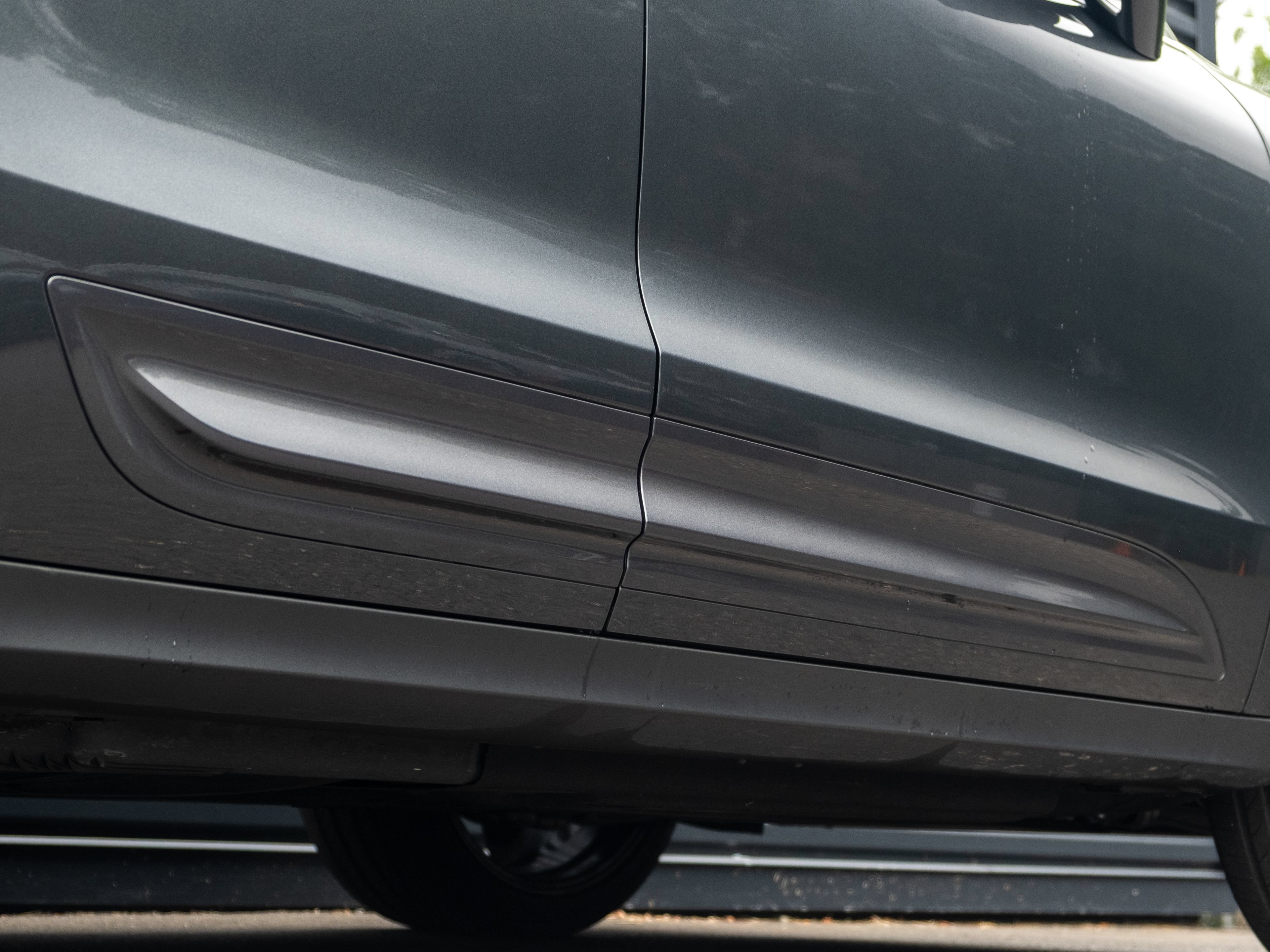 Certified 2024 Porsche Macan S AWD/4WD image 19