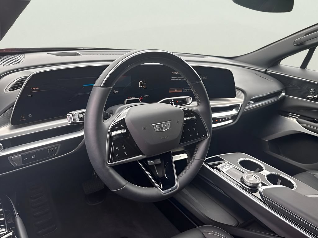Used 2024 Cadillac Lyriq Sport AWD/4WD image 19