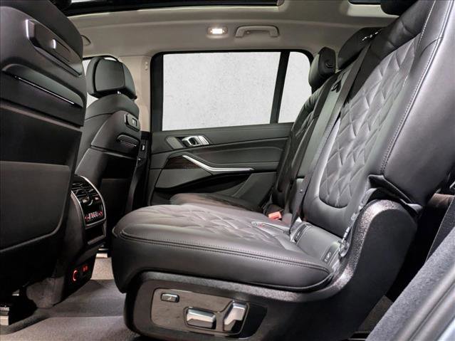 New 2026 BMW X7 xDrive40i w/ Executive Package image 17