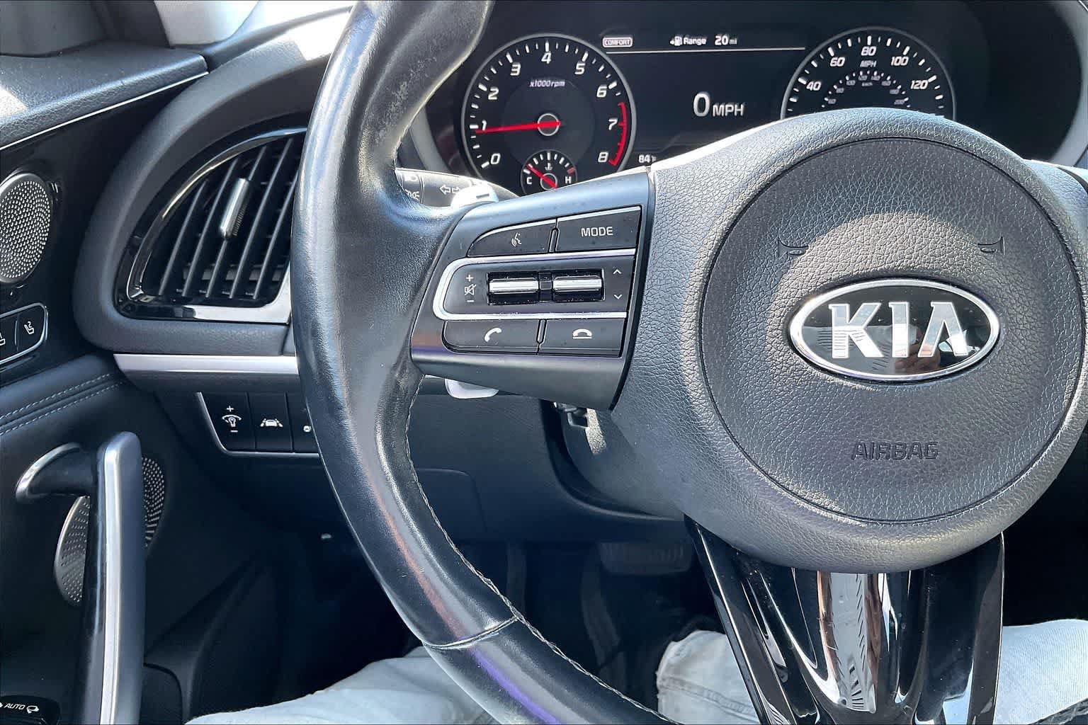 Used 2018 Kia Stinger Premium RWD image 24