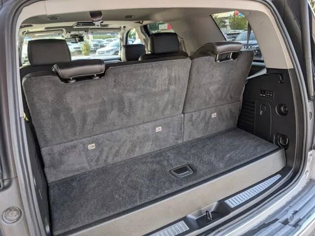 Used 2015 GMC Yukon Denali w/ Premium Package AWD/4WD image 38