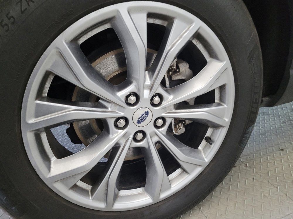 Used 2020 Ford Explorer Limited AWD/4WD image 31