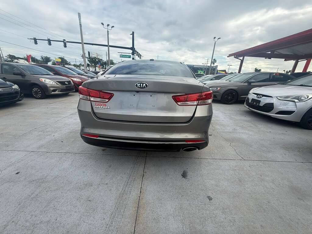Used 2016 Kia Optima LX w/ Option Group 014 image 6