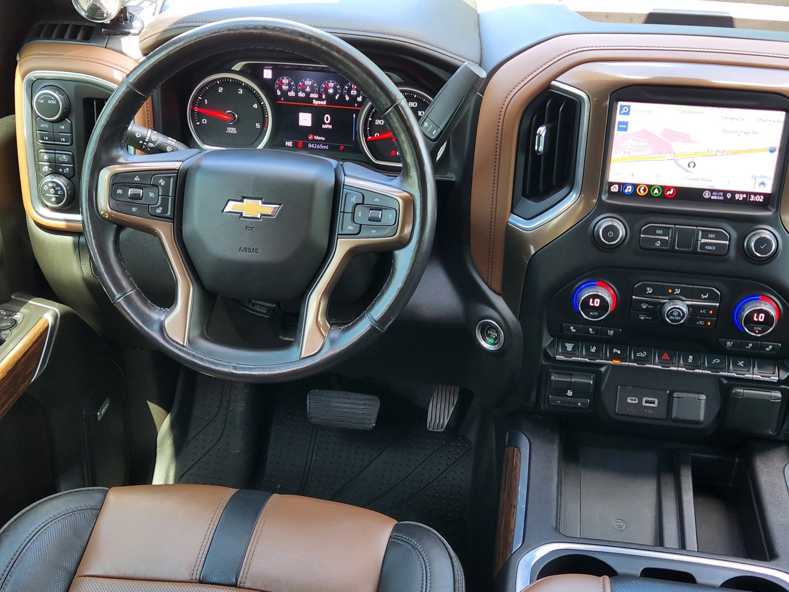 Used 2021 Chevrolet Silverado 3500 High Country AWD/4WD image 10