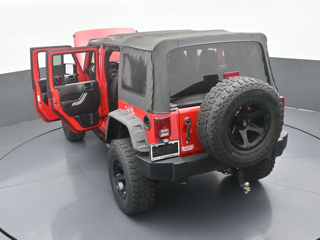 Used 2014 Jeep Wrangler Unlimited Rubicon image 69