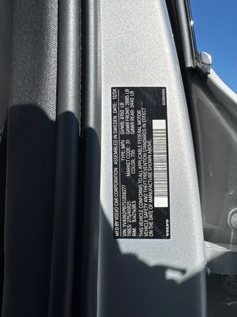 Used 2025 Volvo XC90 B6 Plus AWD/4WD image 28