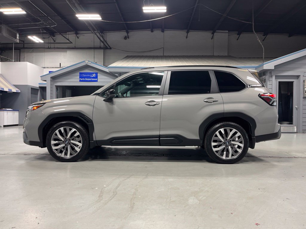 Used 2026 Subaru Forester Touring AWD/4WD image 4
