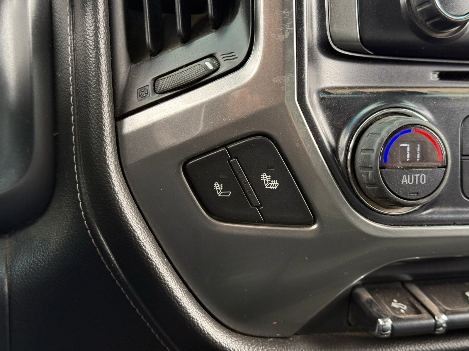 Used 2015 Chevrolet Silverado 3500 LTZ w/ Duramax Plus Package image 15