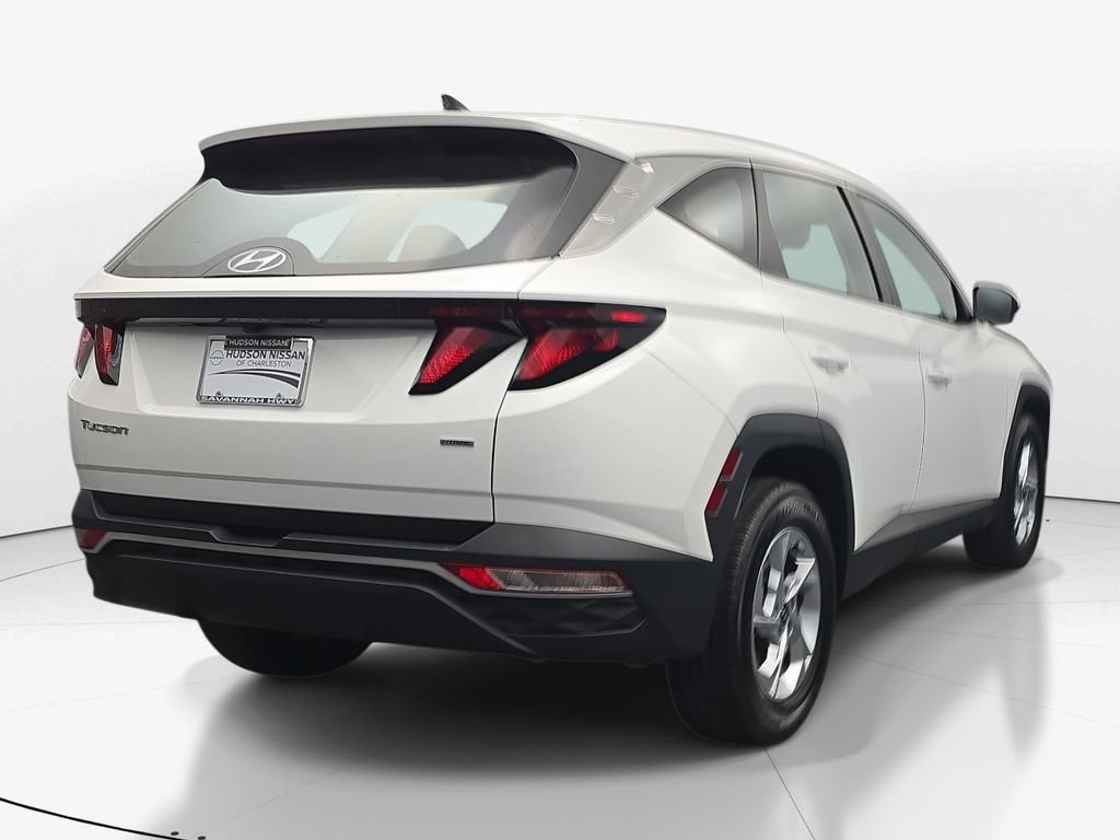 Used 2024 Hyundai Tucson SE AWD/4WD image 11