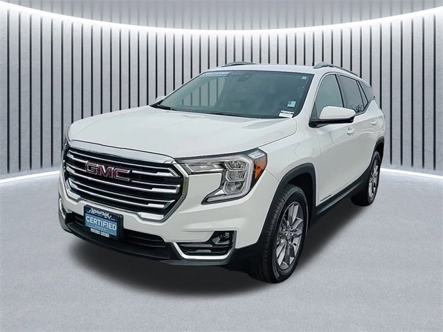 Used 2022 GMC Terrain SLT w/ LPO, Floor Liner Package image 10